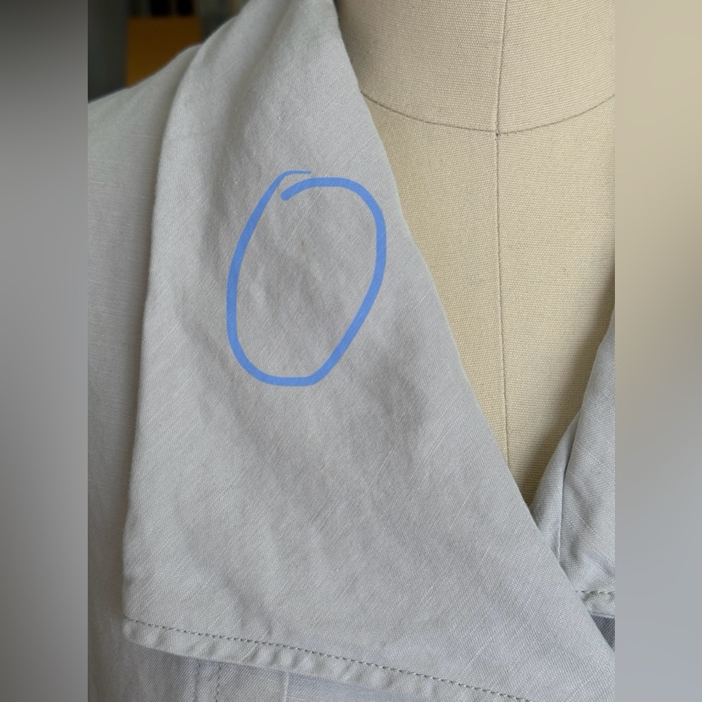 Chic Gray Jacket With Button-Up Design. Perfect F… - image 5